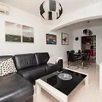 Lavanda With Heated Pool Trogir Split Tatil Evi Donji Okrug (Ciovo)