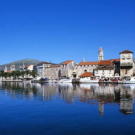 Lavanda Residence With Heated Pool Trogir Split Vikendica Donji Okrug (Ciovo)
