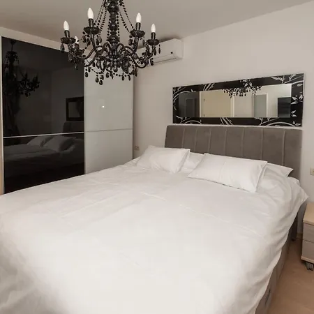 Lavanda Residence With Heated Pool Trogir Split Holiday home