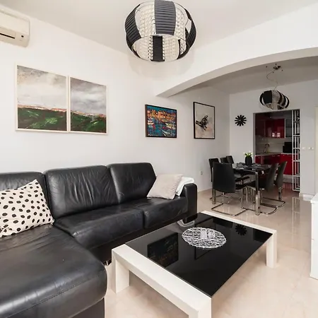 Lavanda Residence With Heated Pool Trogir Split Holiday home Donji Okrug (Ciovo)