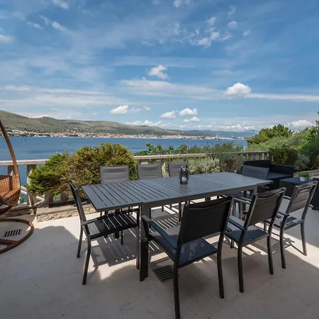 Lavanda Residence With Heated Pool Trogir Split