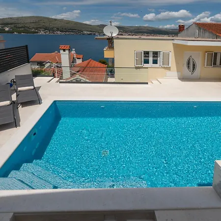 Ferienhaus Lavanda Residence With Heated Pool Trogir Split Donji Okrug (Ciovo)