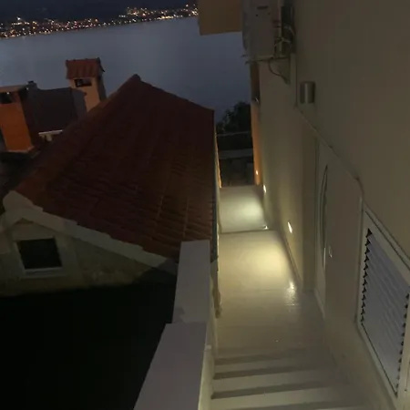 Lavanda Residence With Heated Pool Trogir Split * Donji Okrug (Ciovo)