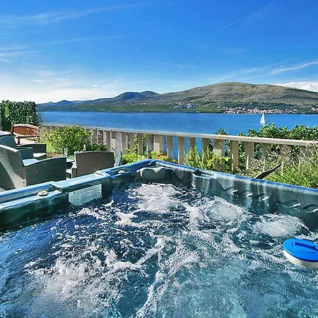 Lavanda Residence With Heated Pool Trogir Split Donji Okrug (Ciovo)